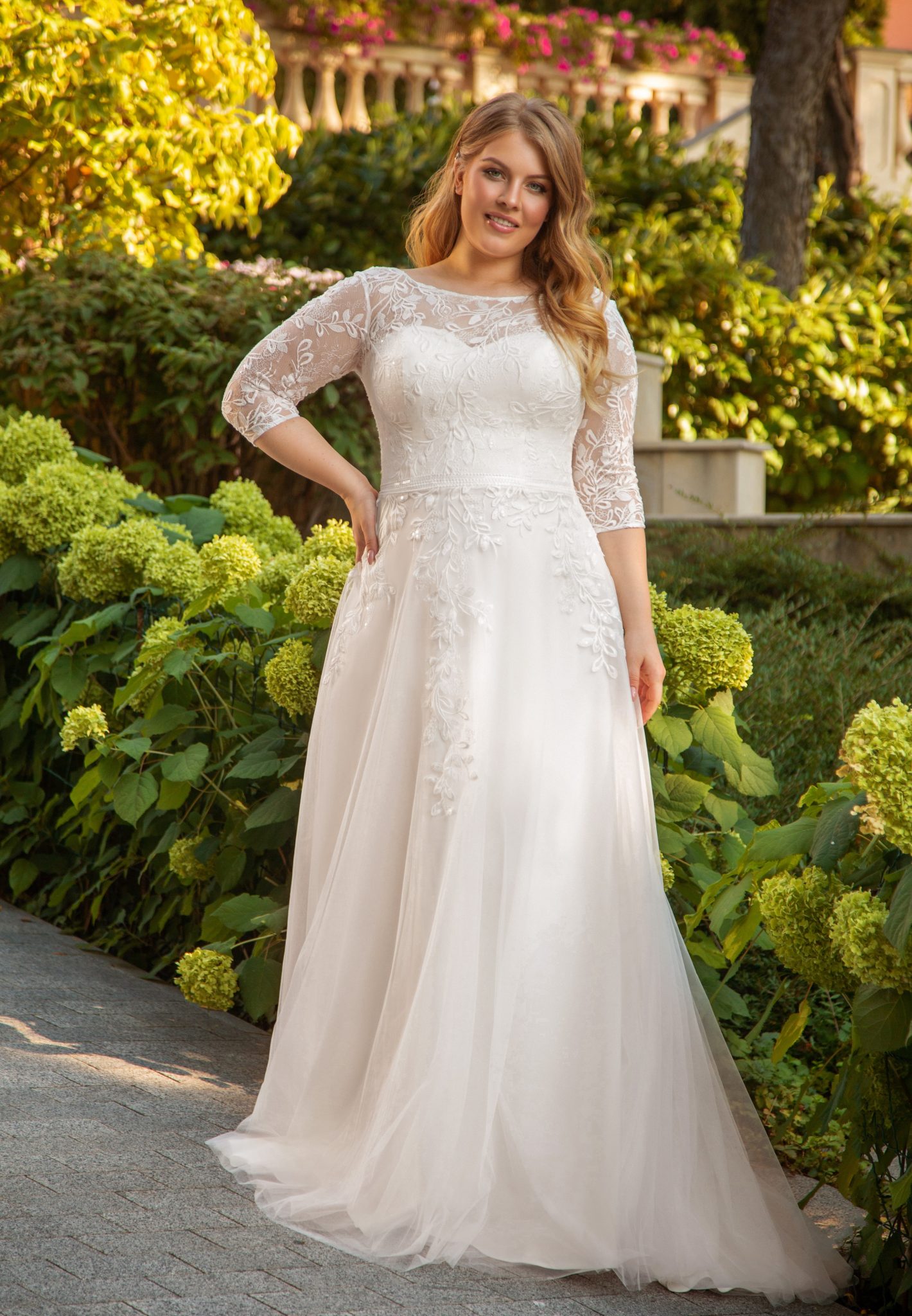 Long Sleeved A-Line Wedding Dress | Isla B Bridal 