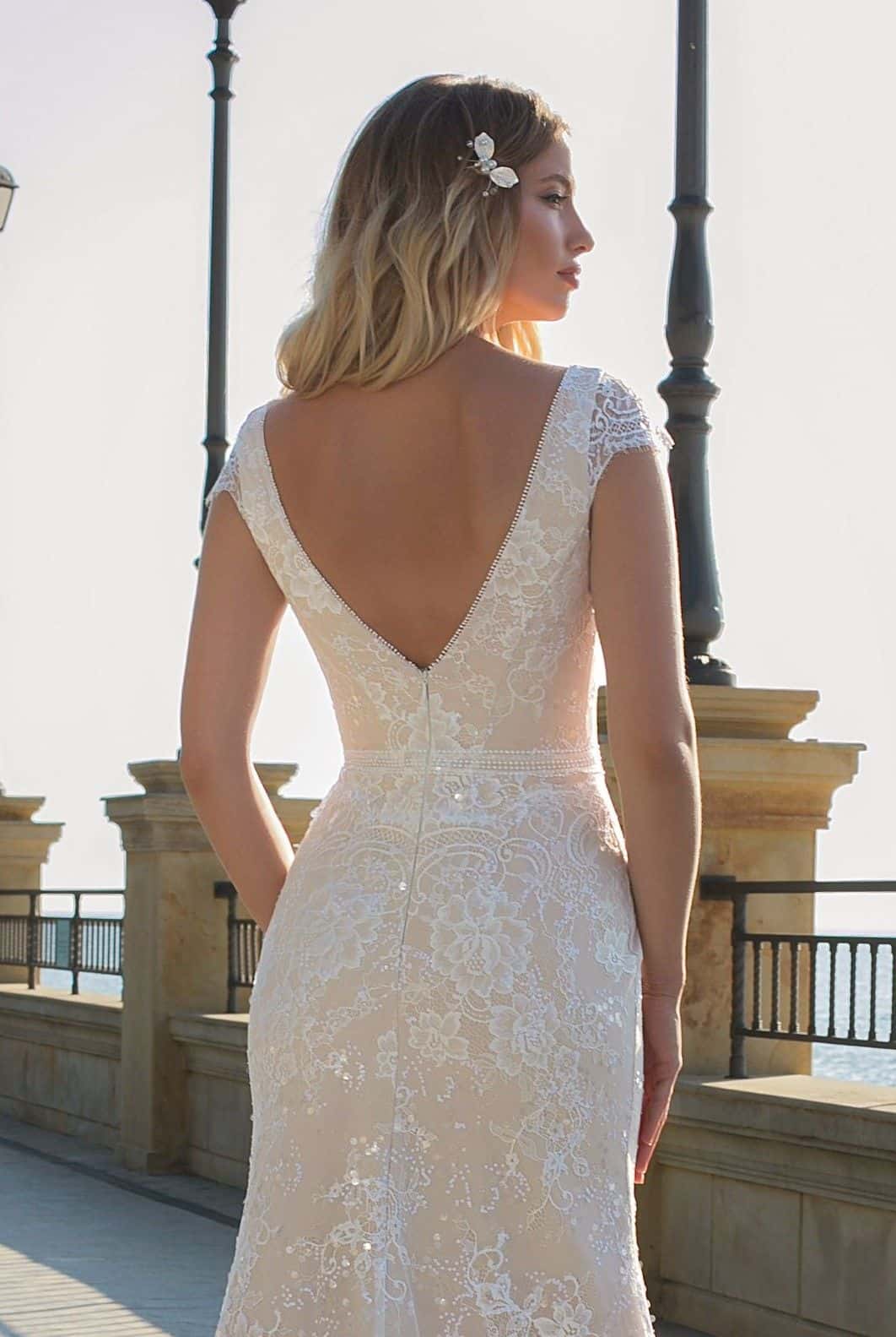 fitted lace wedding dress