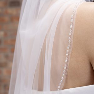pbv9024 pearl and crystal edged short veil