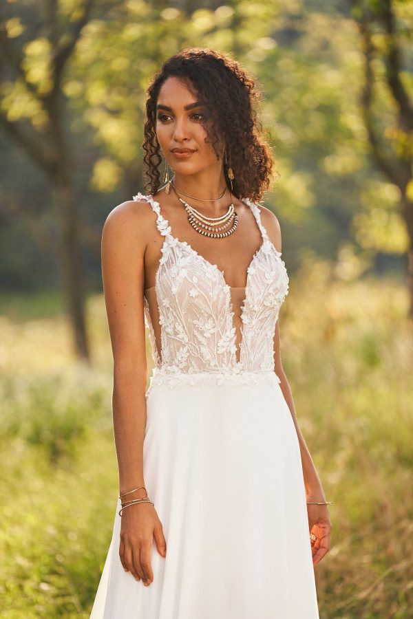 Leaf Lace Wedding Dress